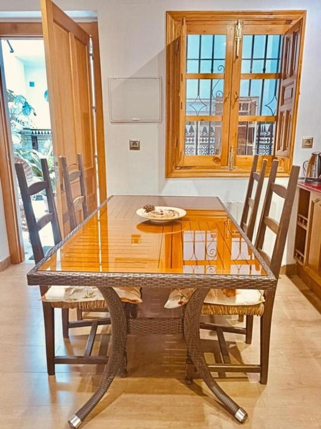 Apartmán Casa Siglo XVIII Con Patio En Centro De Granada Con Parking Opcional Exteriér fotografie